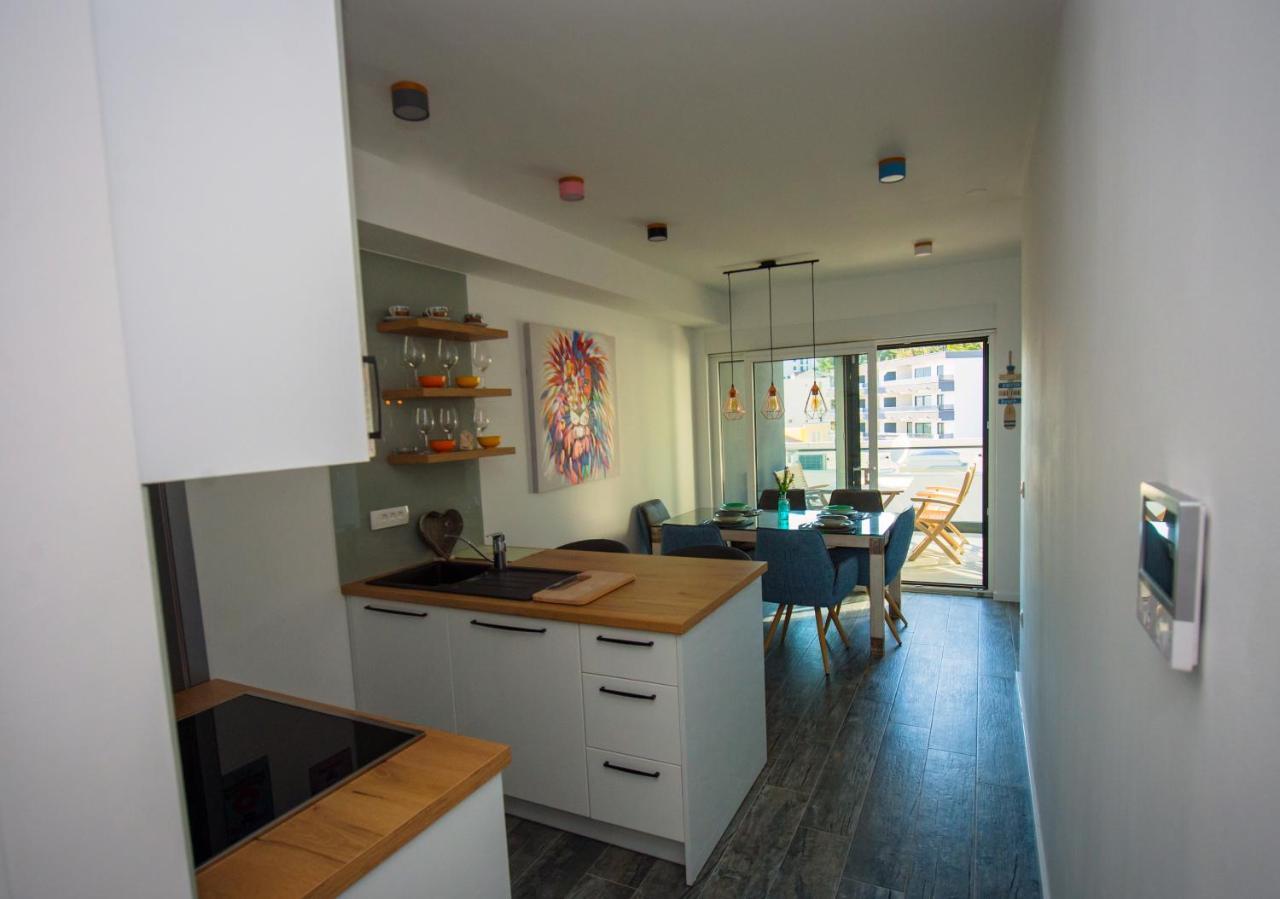 Deluxe 2 Bedroom Apartment With Sea View Baska Voda Bagian luar foto